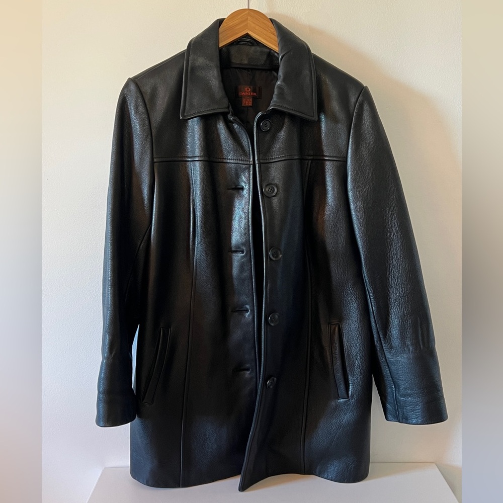 Danier Women's Black Leather Jacket